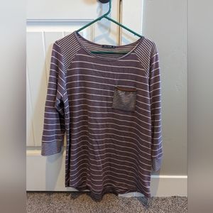 Women 3/4 sleeve striped top